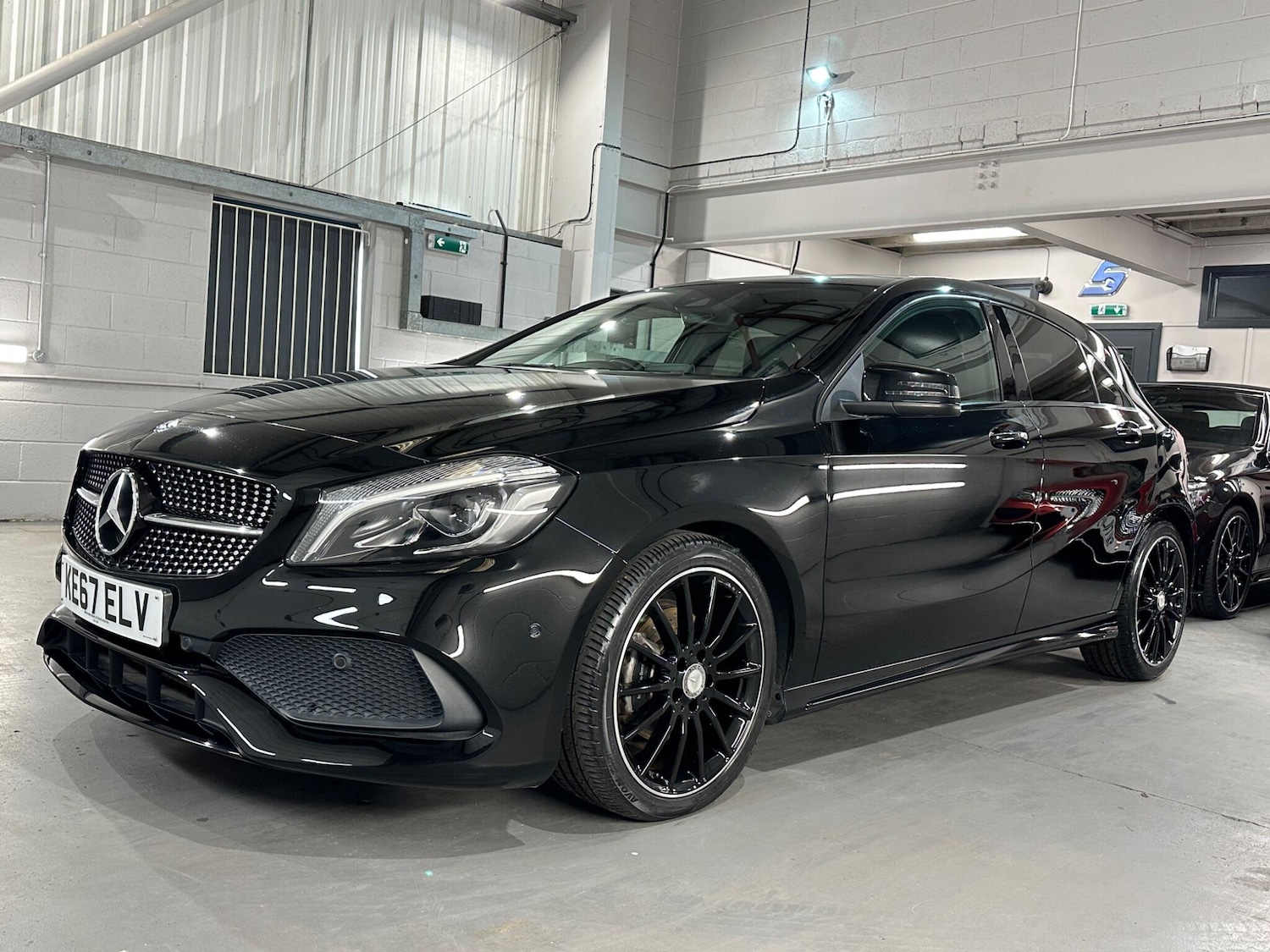 Used Mercedes-Benz A-Class 2017 for sale - 77230409: Photo 5