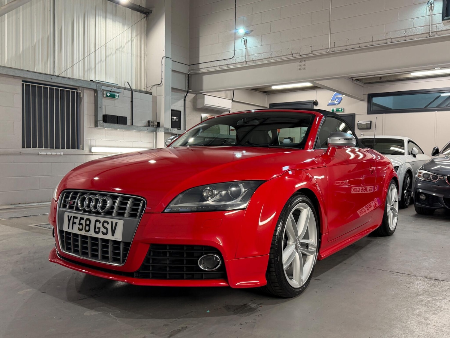 Used Audi TT 2009 for sale - 77957249: Photo 14
