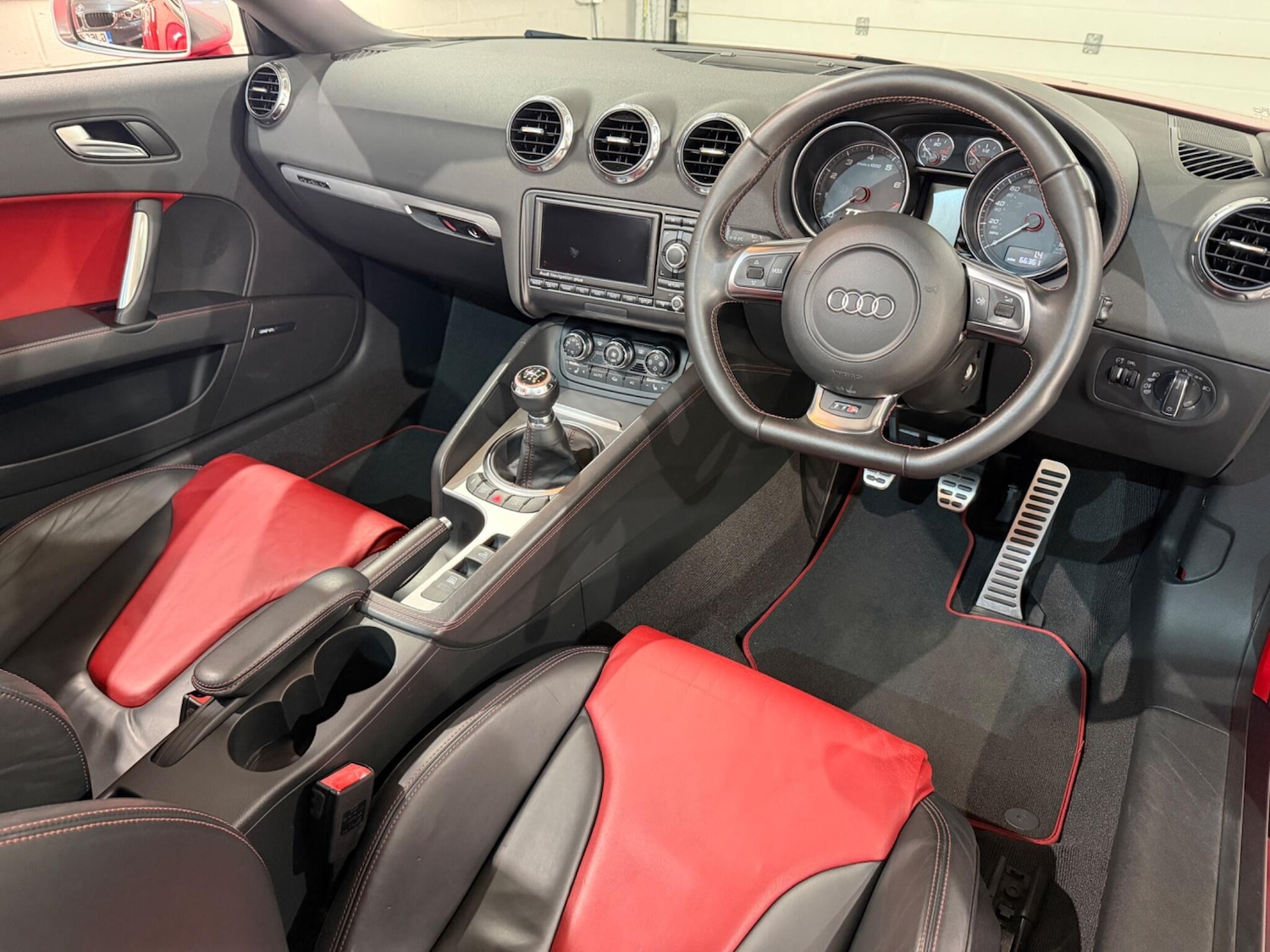 Used Audi TT 2009 for sale - 77957249: Photo 23