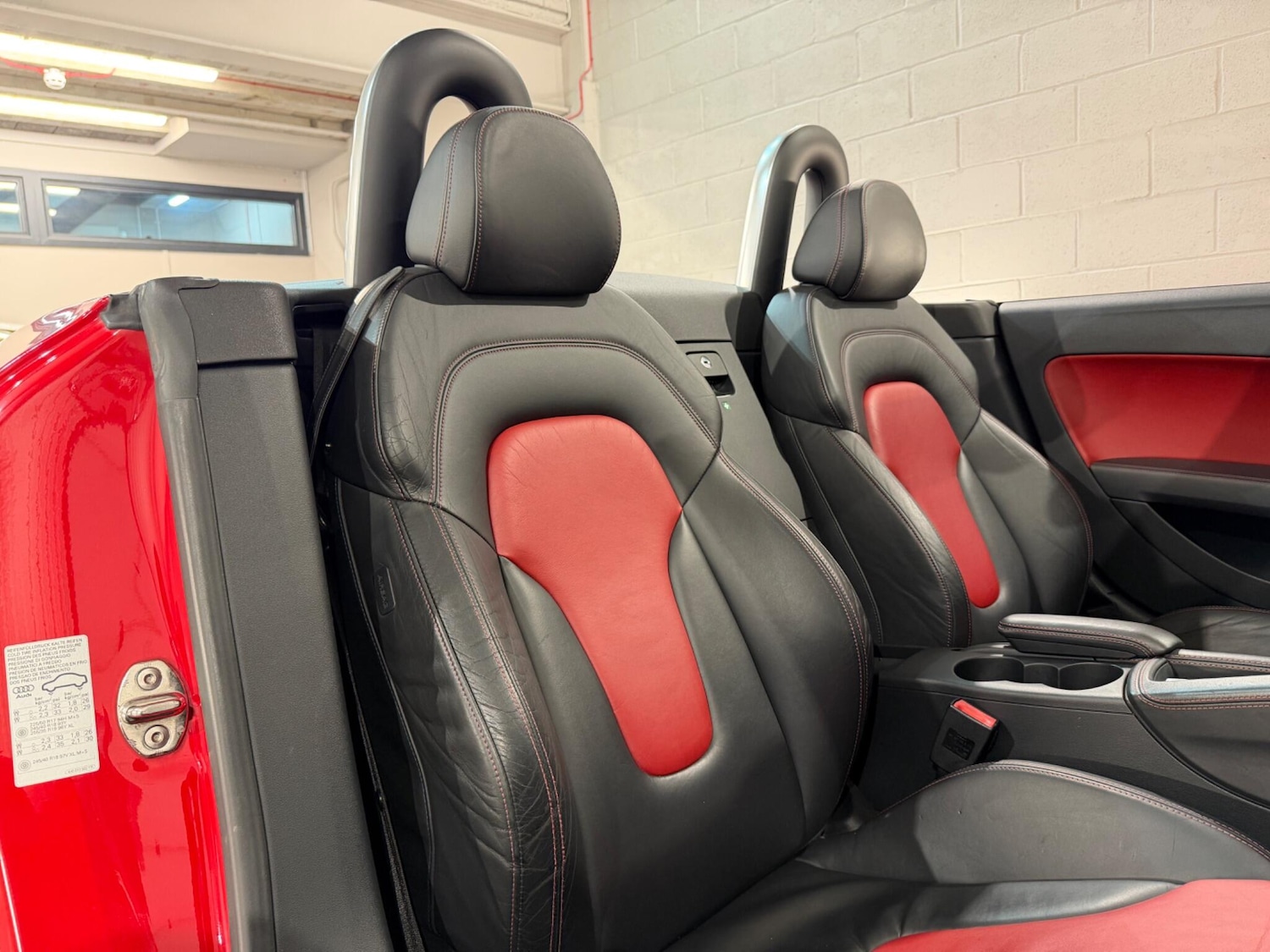 Used Audi TT 2009 for sale - 77957249: Photo 25