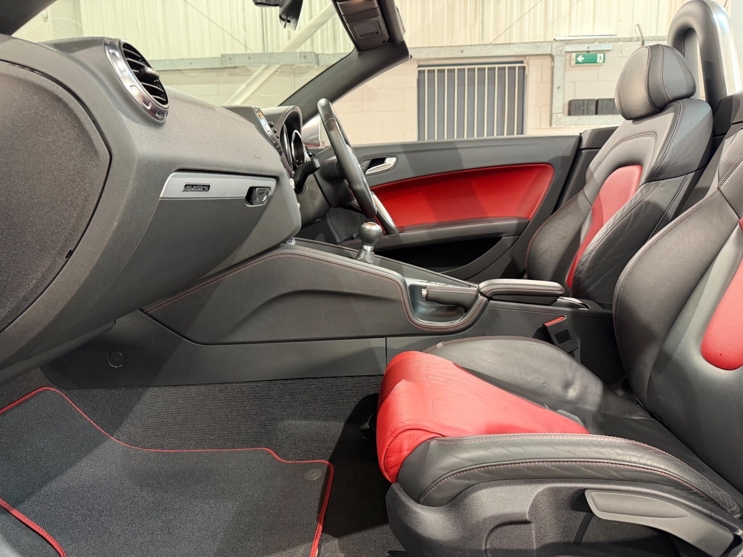 Used Audi TT 2009 for sale - 77957249: Photo 28