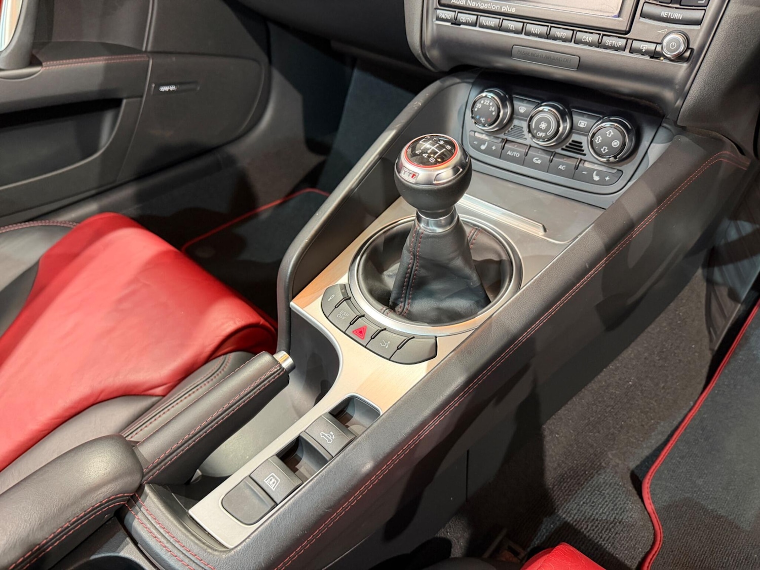 Used Audi TT 2009 for sale - 77957249: Photo 32