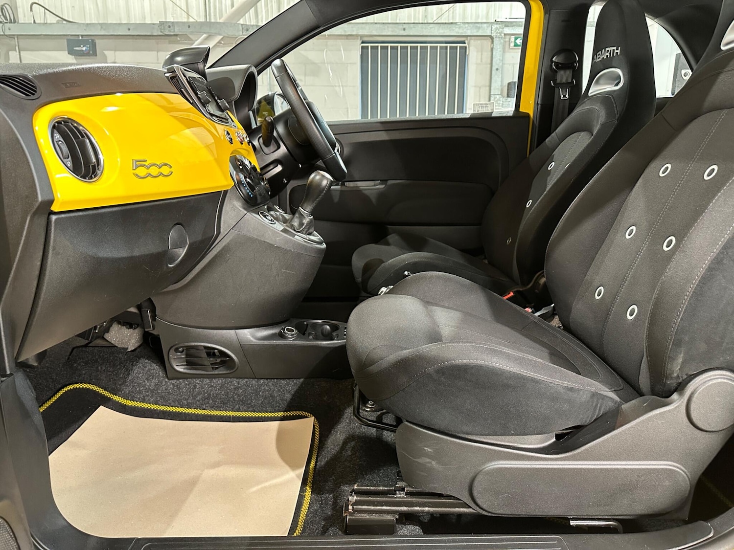 Used Abarth 595 2018 for sale - 77230353: Photo 18