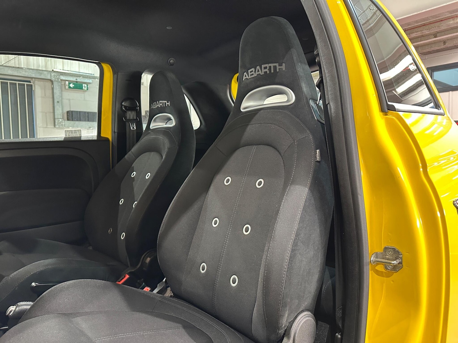 Used Abarth 595 2018 for sale - 77230353: Photo 19