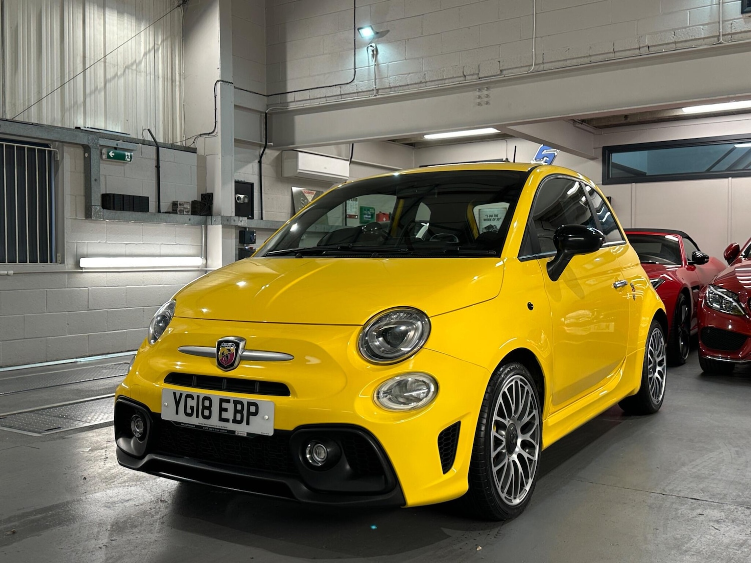 Used Abarth 595 2018 for sale - 77230353: Photo 4