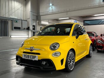 Used Abarth 595 2018 for sale - 77230353: Photo