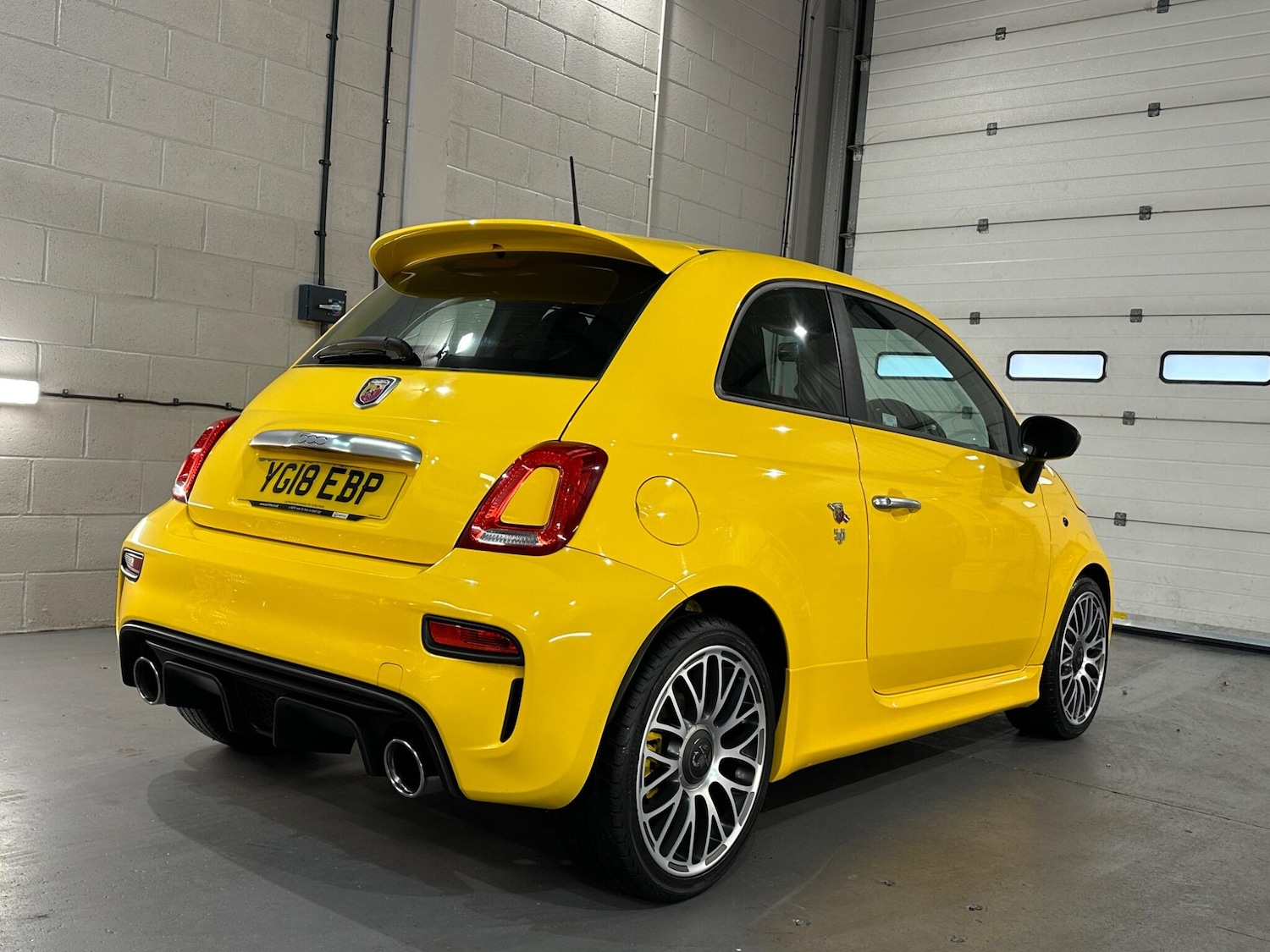 Used Abarth 595 2018 for sale - 77230353: Photo 9