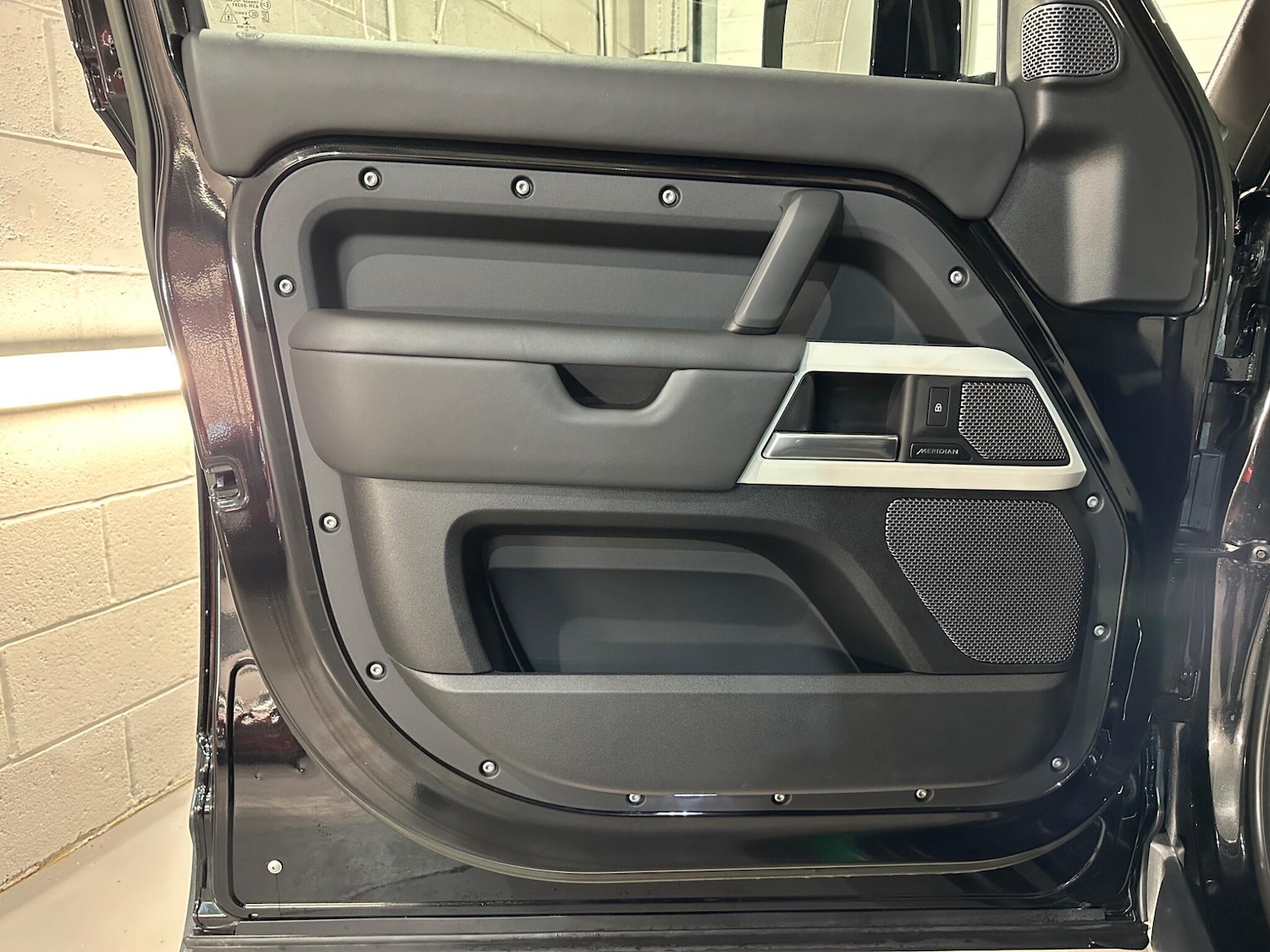 Used Land Rover Defender 2022 for sale - 77230045: Photo 19