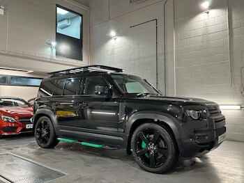 Used Land Rover Defender 110 2022 for sale - 77230045: Photo