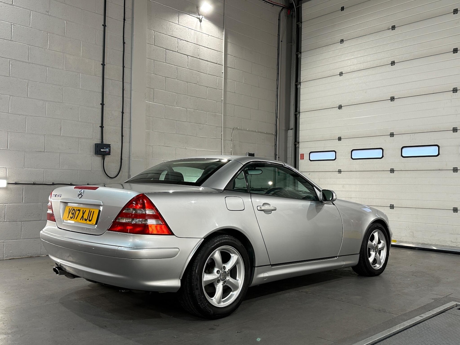 Used Mercedes-Benz SLK 2001 for sale - 77230349: Photo 19