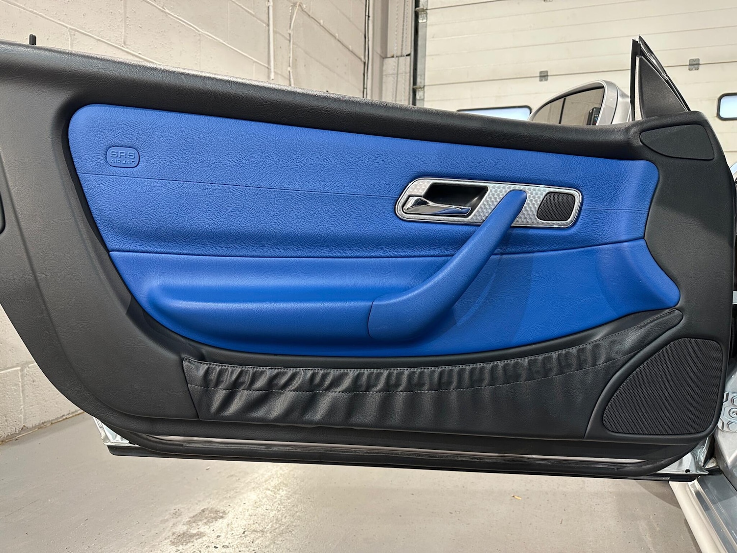 Used Mercedes-Benz SLK 2001 for sale - 77230349: Photo 31