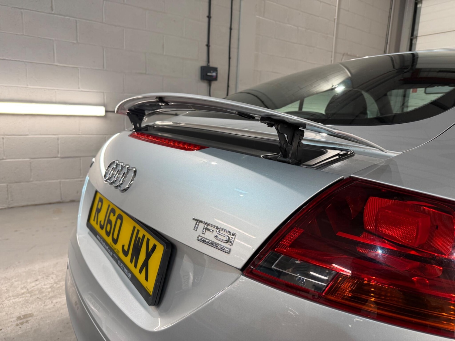 Used Audi TT 2010 for sale - 77598957: Photo 11