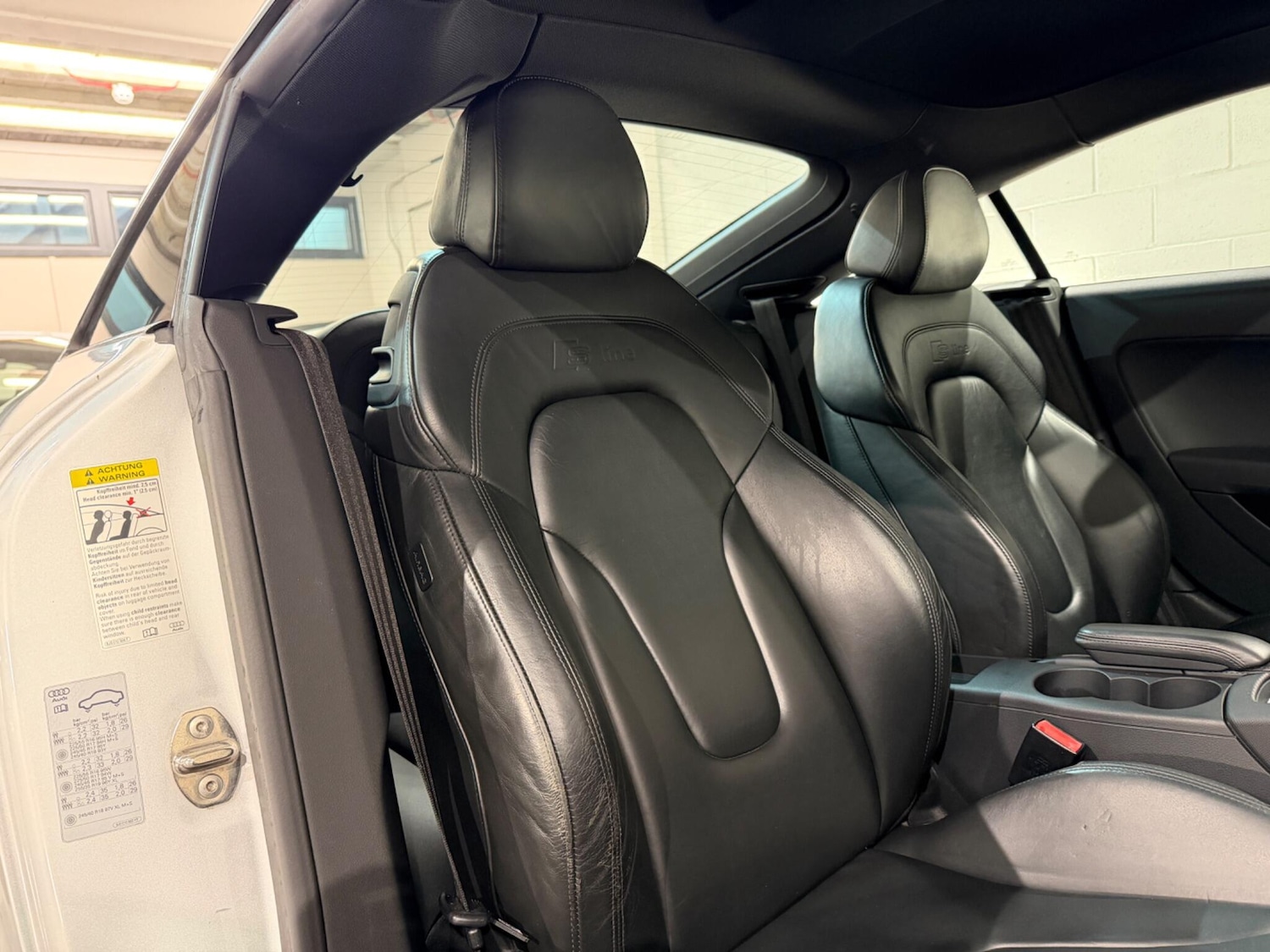 Used Audi TT 2010 for sale - 77598957: Photo 15