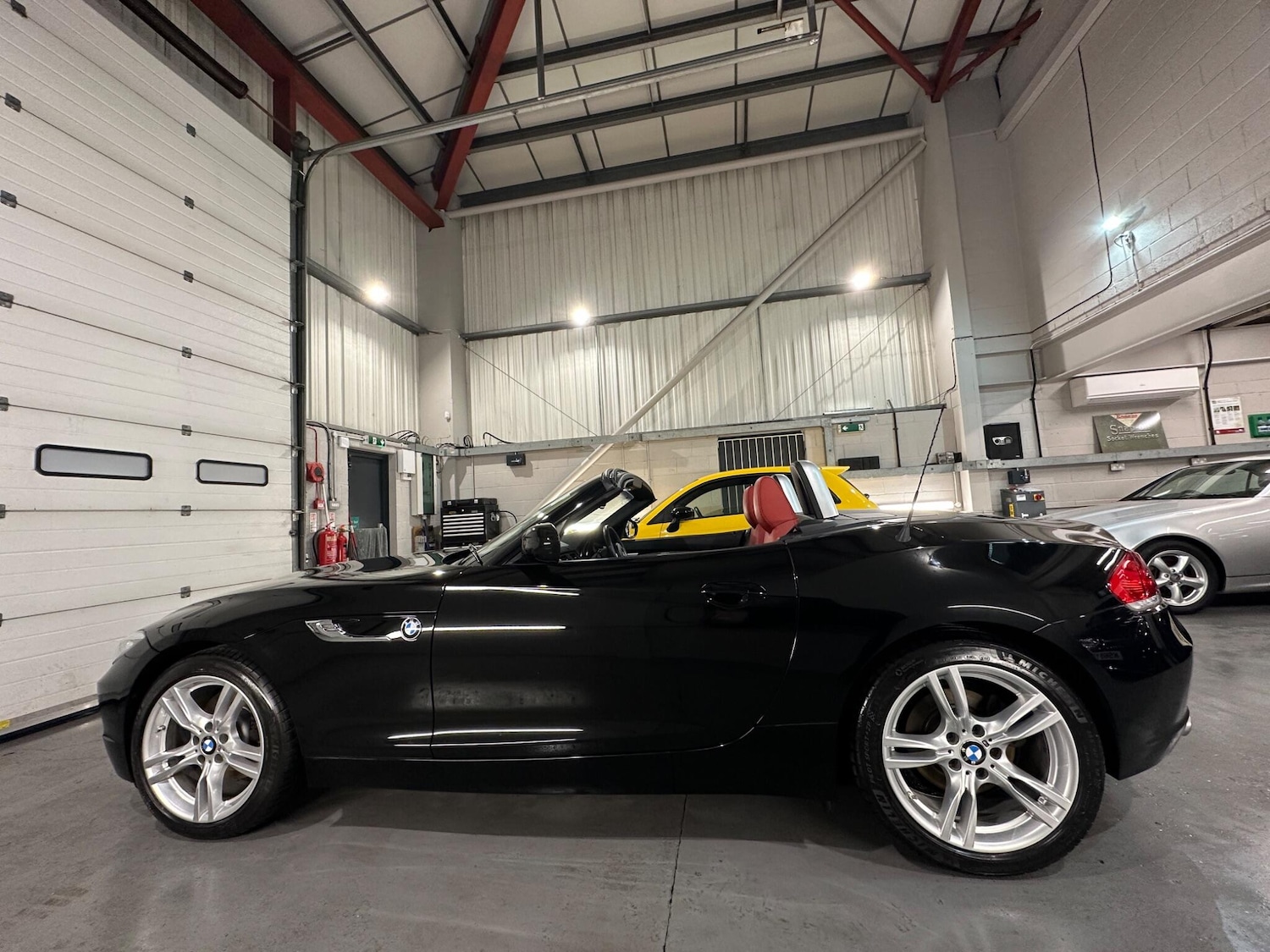 Used BMW Z4 2013 for sale - 77230178: Photo 6