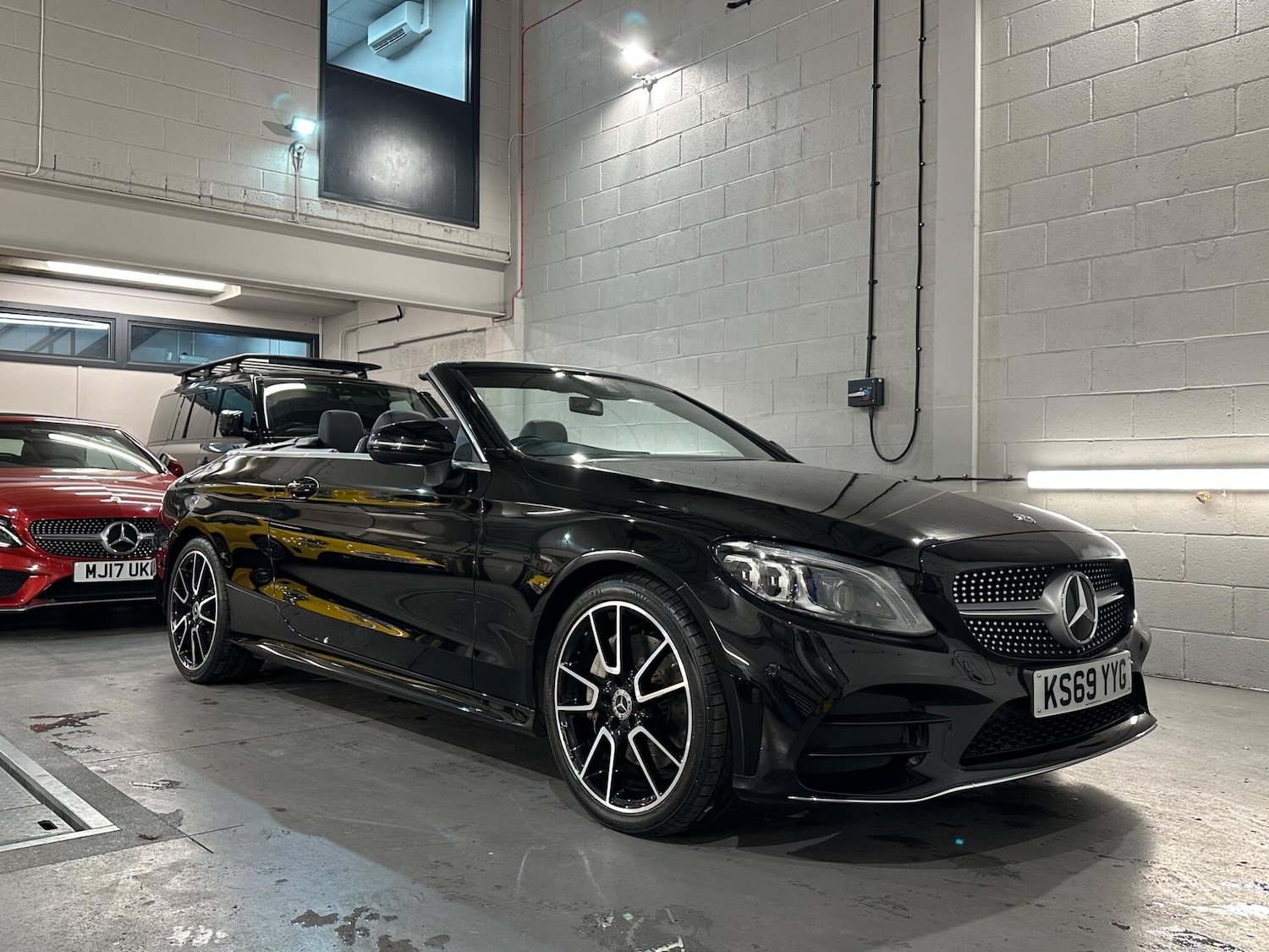 Used Mercedes-Benz C Class 2020 for sale - 77230328: Photo 2