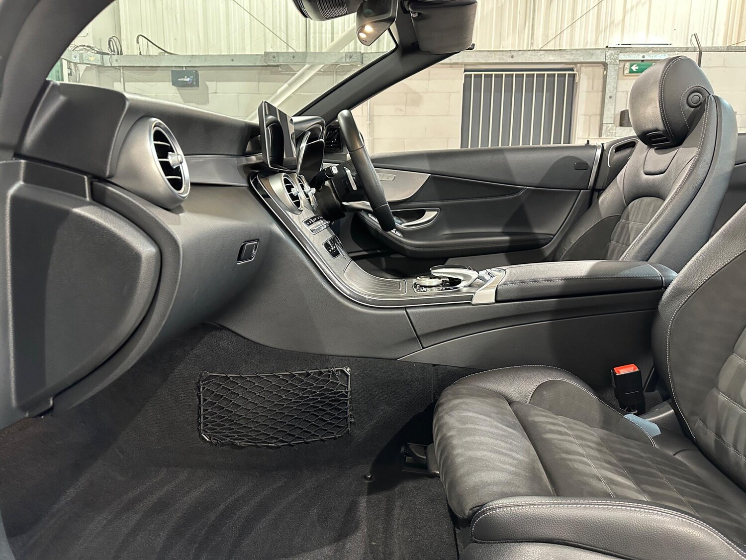 Used Mercedes-Benz C Class 2020 for sale - 77230328: Photo 27