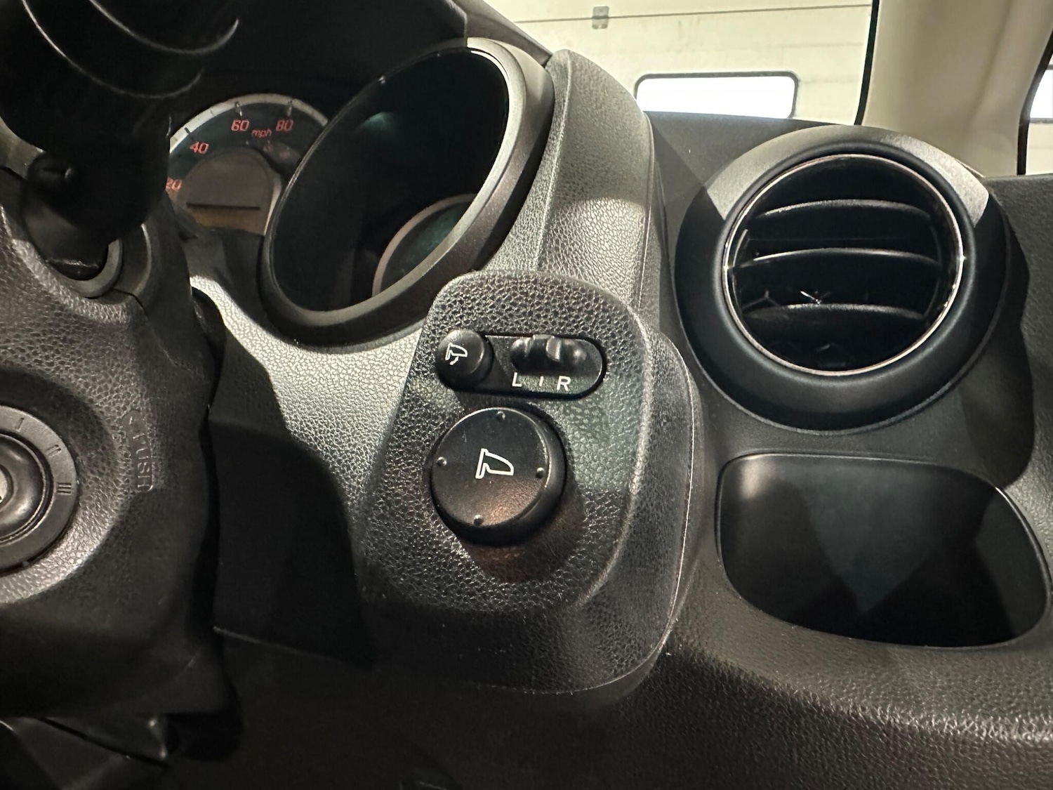 Used Honda Jazz 2014 for sale - 77229252: Photo 22