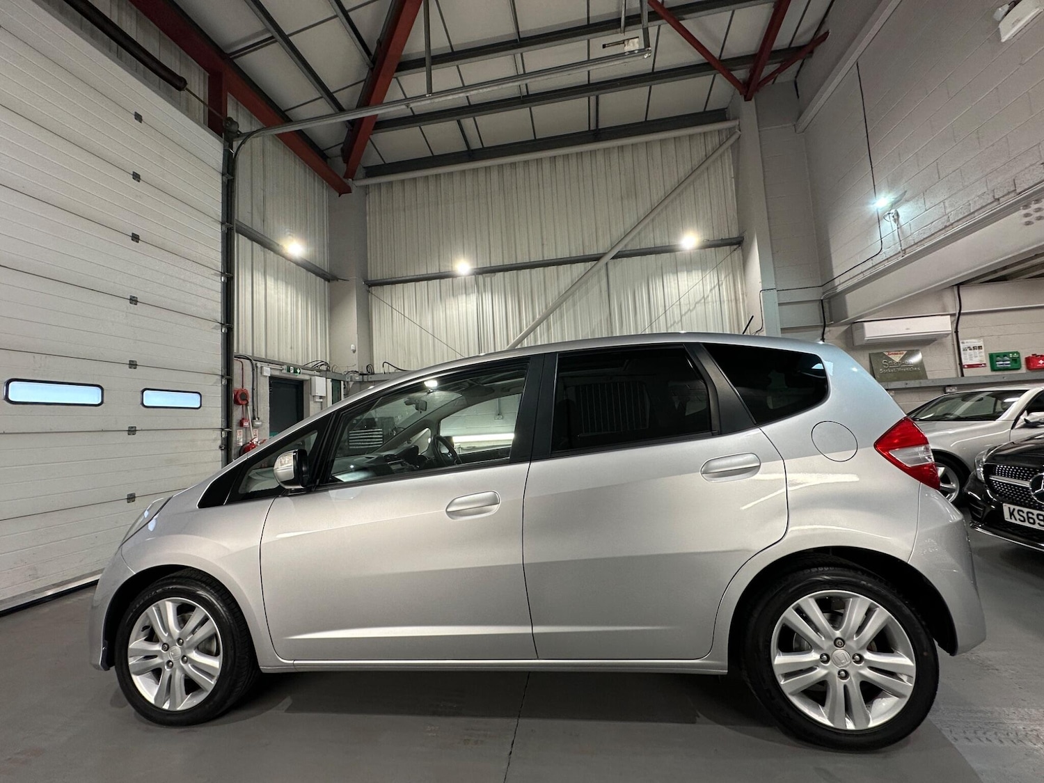 Used Honda Jazz 2014 for sale - 77229252: Photo 6