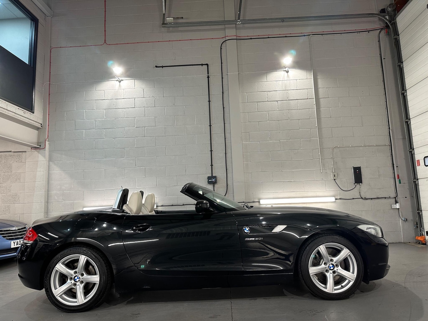 Used BMW Z4 2009 for sale - 77230281: Photo 10