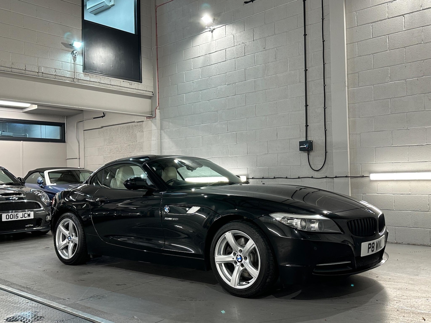 Used BMW Z4 2009 for sale - 77230281: Photo 11
