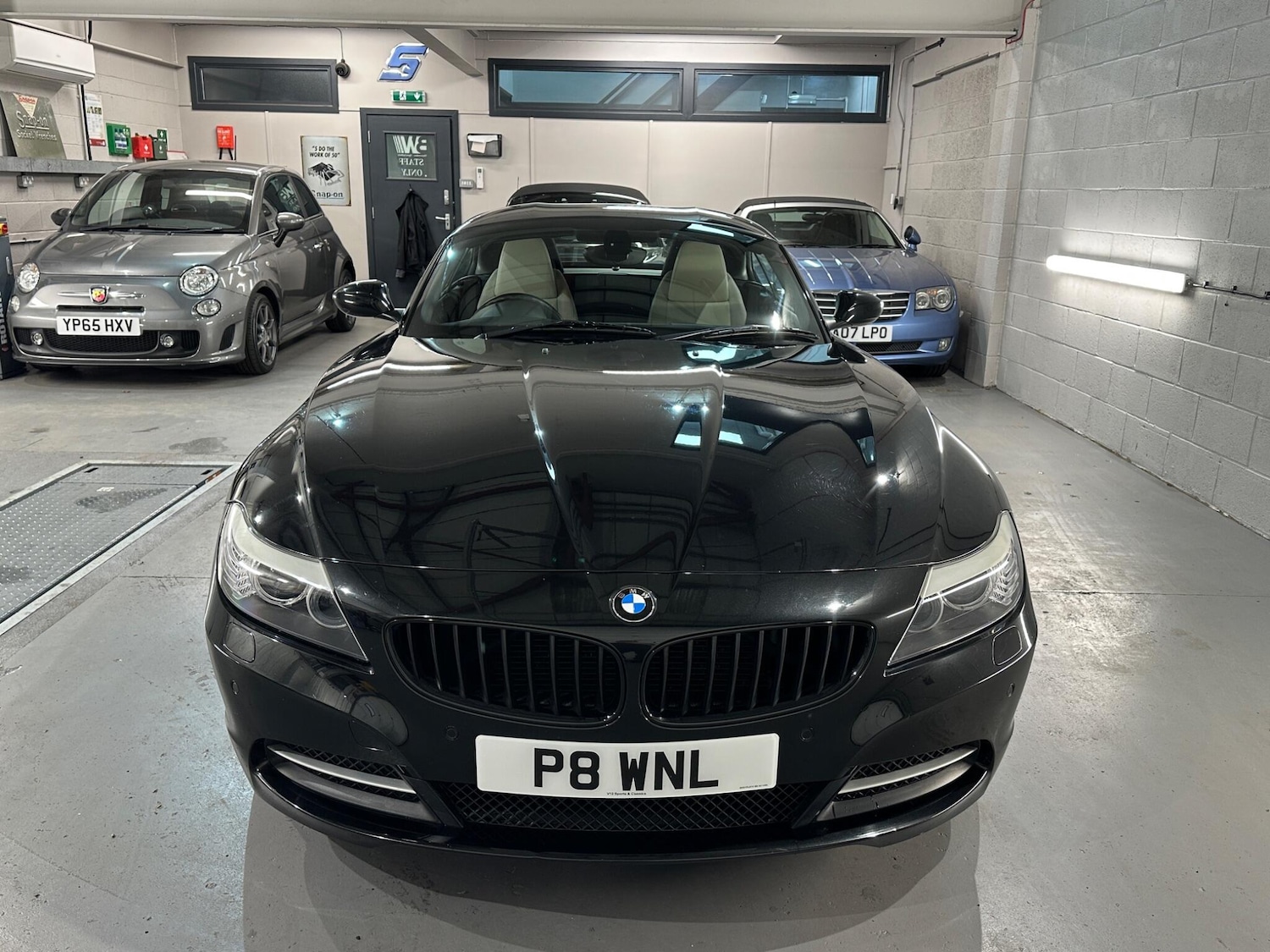 Used BMW Z4 2009 for sale - 77230281: Photo 13