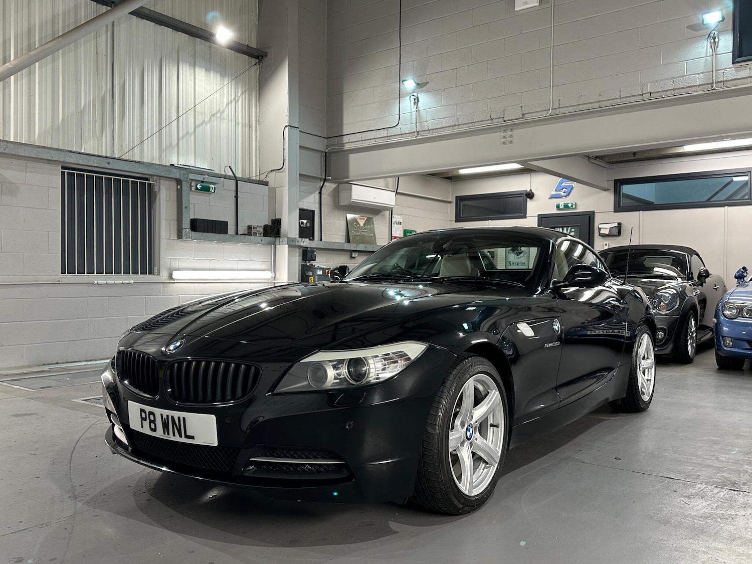 Used BMW Z4 2009 for sale - 77230281: Photo 14