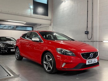 Used Volvo V40 2016 for sale - 79508385: Photo
