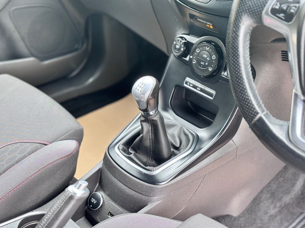 Used Ford Fiesta 2017 for sale - 78106275: Photo 32