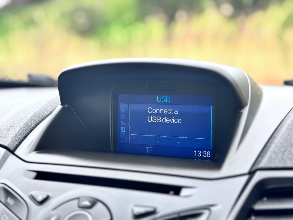 Used Ford Fiesta 2017 for sale - 78106275: Photo 41