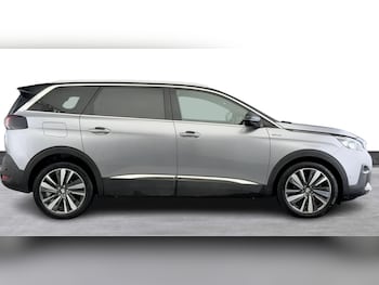 Used Peugeot 5008 2018 for sale - 76430924: Photo
