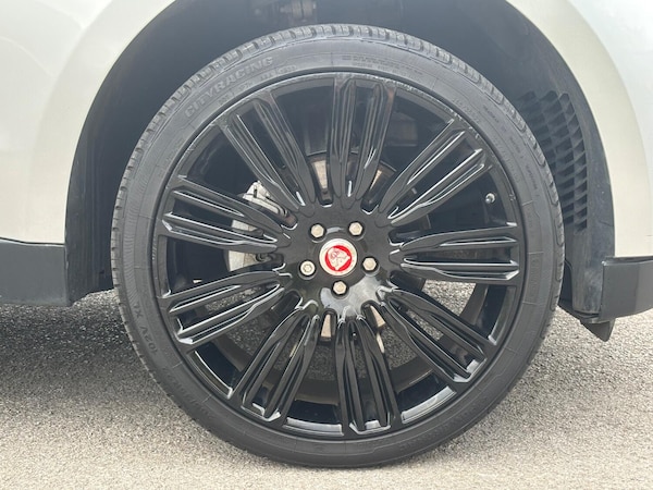 Used Jaguar F-Pace 2016 for sale - 76250684: Photo 16