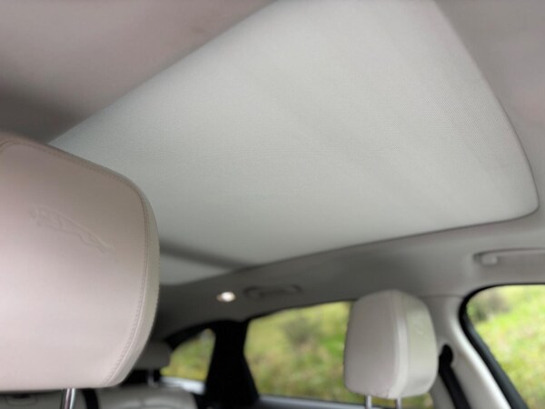 Used Jaguar F-Pace 2016 for sale - 76250684: Photo 47