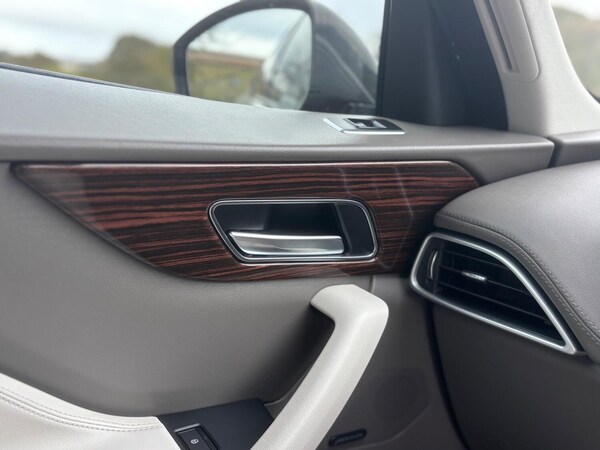 Used Jaguar F-Pace 2016 for sale - 76250684: Photo 69