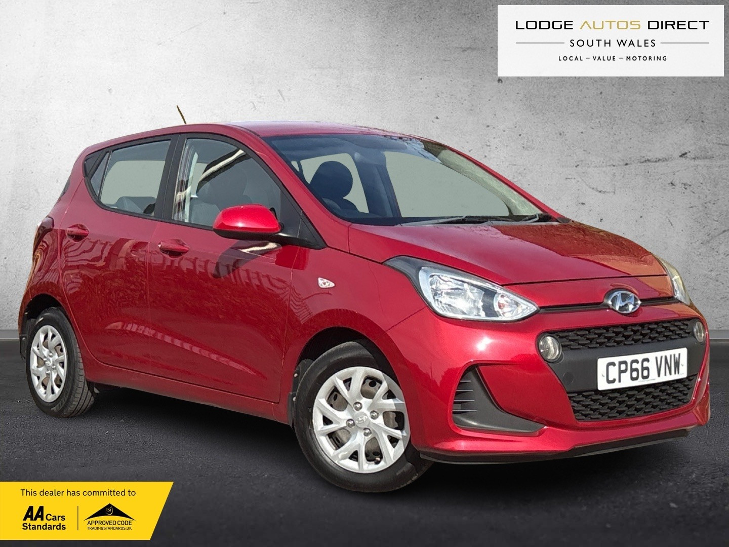 Used Hyundai i10 2017 for sale - 76317424: Photo 1