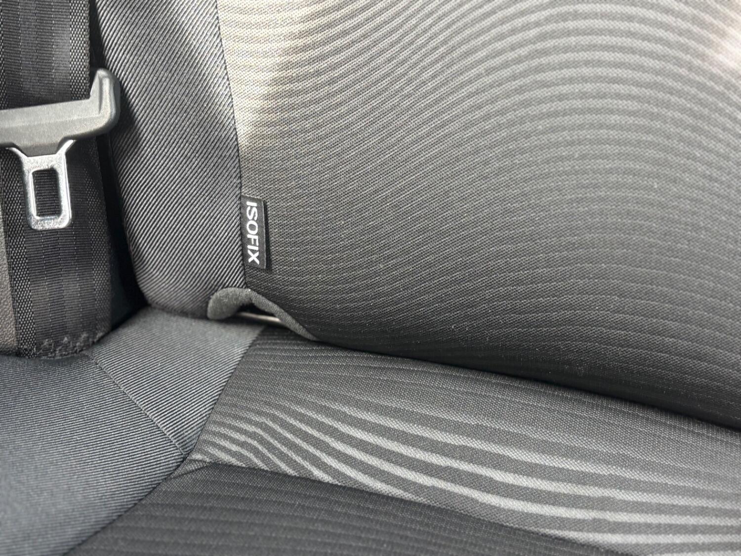 Used Hyundai i10 2017 for sale - 76317424: Photo 34