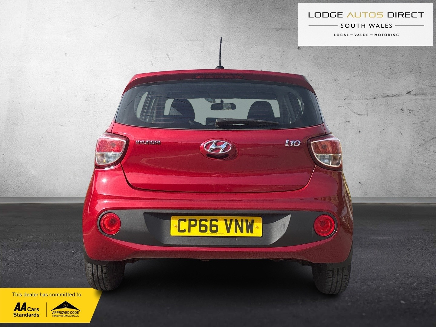 Used Hyundai i10 2017 for sale - 76317424: Photo 8