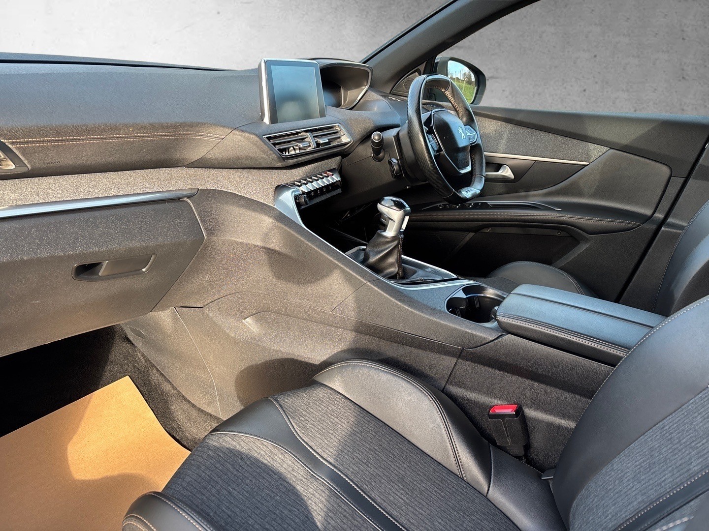 Used Peugeot 5008 2019 for sale - 77084265: Photo 11