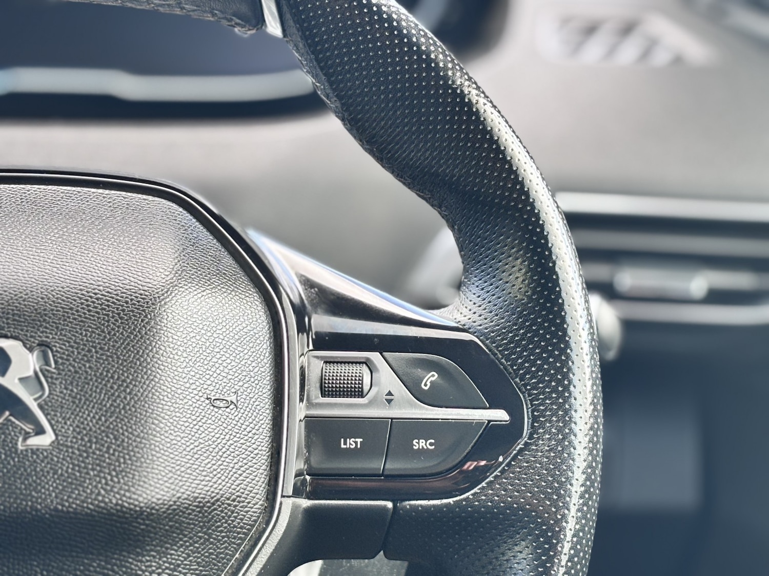 Used Peugeot 5008 2019 for sale - 77084265: Photo 39