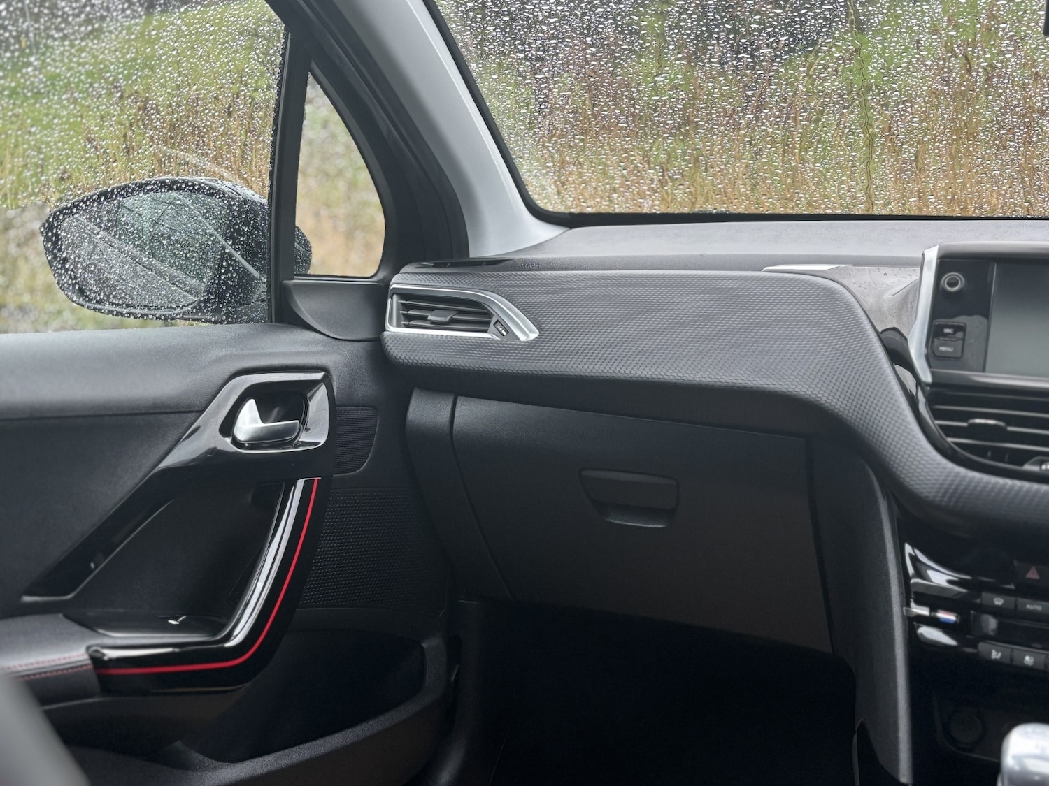 Used Peugeot 2008 2018 for sale - 77084273: Photo 33