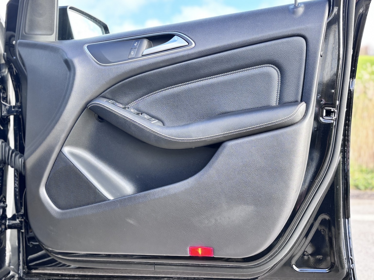 Used Mercedes-Benz B Class 2014 for sale - 77830155: Photo 26