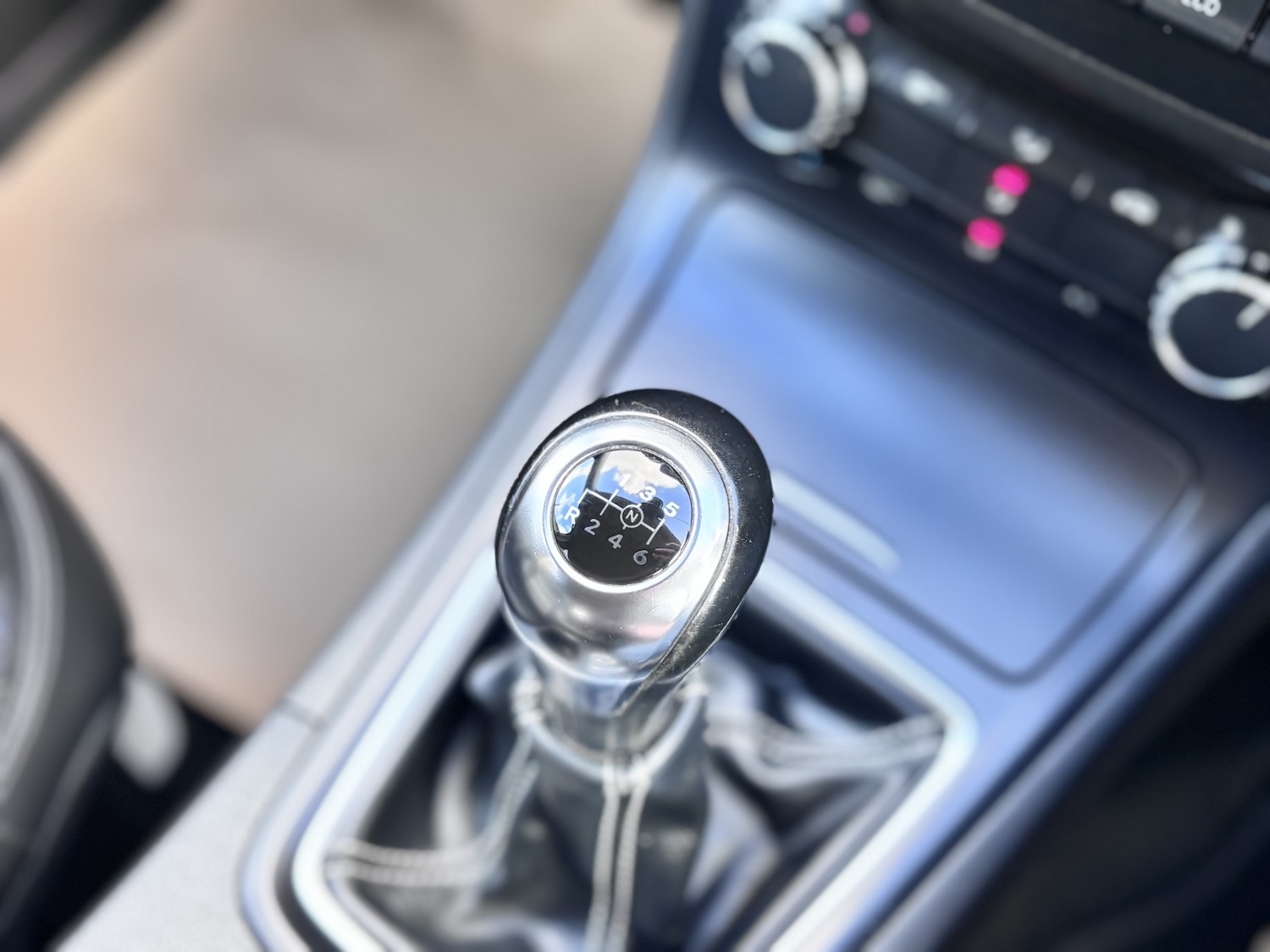 Used Mercedes-Benz B Class 2014 for sale - 77830155: Photo 38