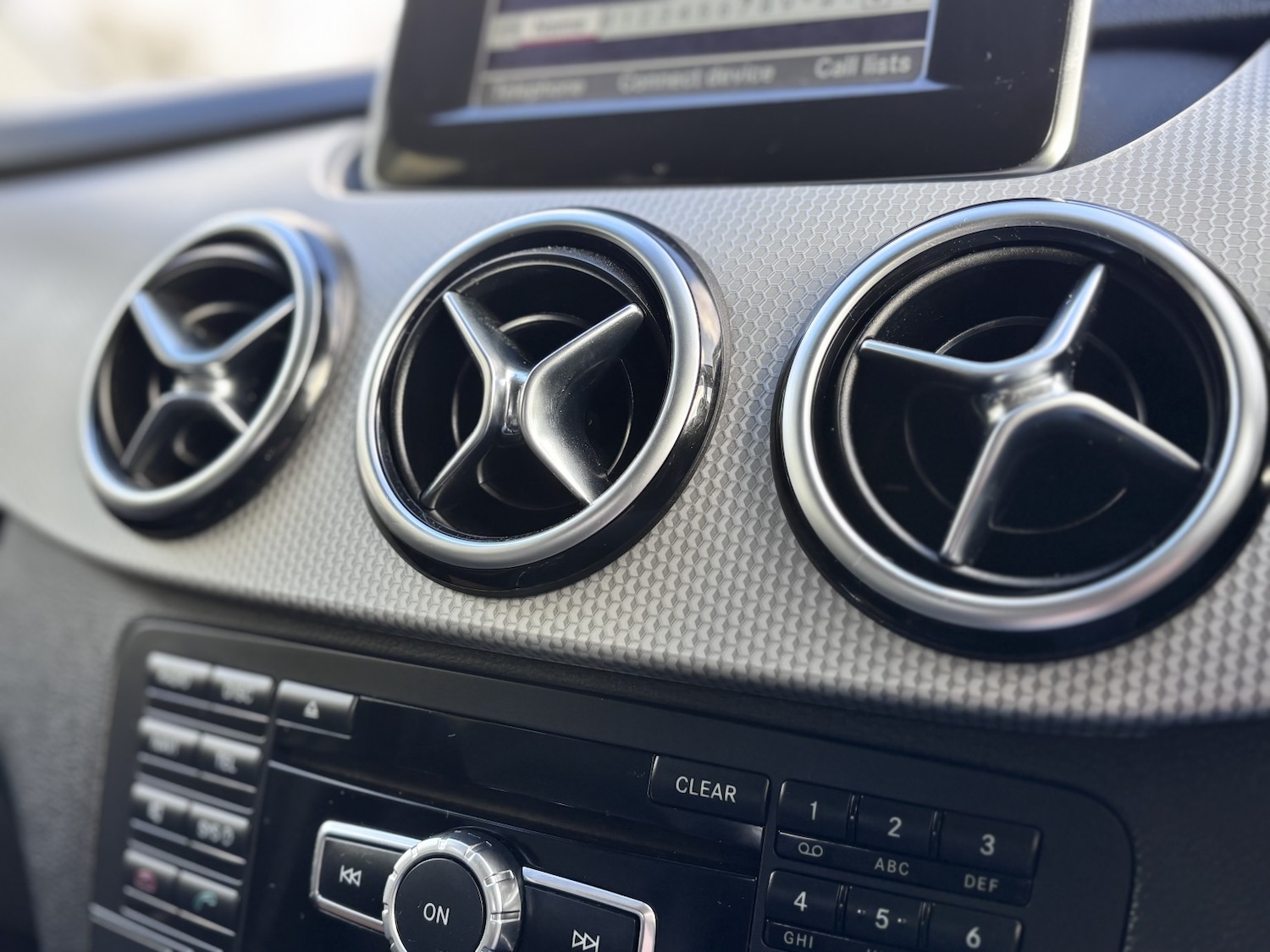 Used Mercedes-Benz B Class 2014 for sale - 77830155: Photo 40