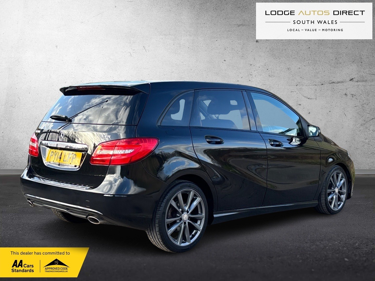 Used Mercedes-Benz B Class 2014 for sale - 77830155: Photo 8