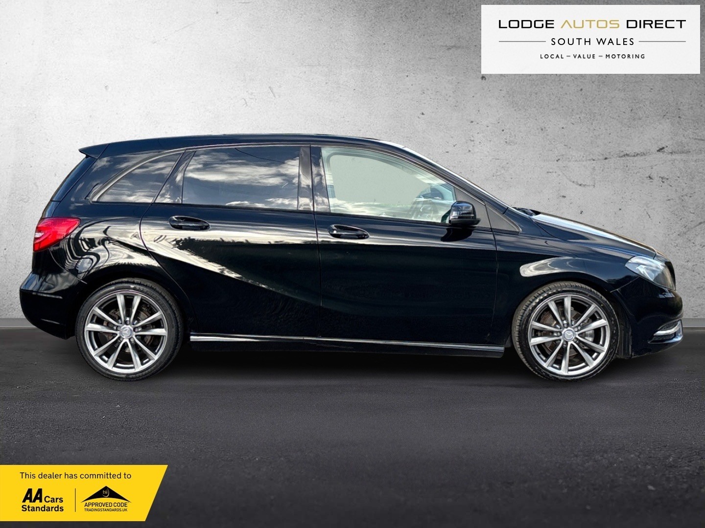 Used Mercedes-Benz B Class 2014 for sale - 77830155: Photo 9