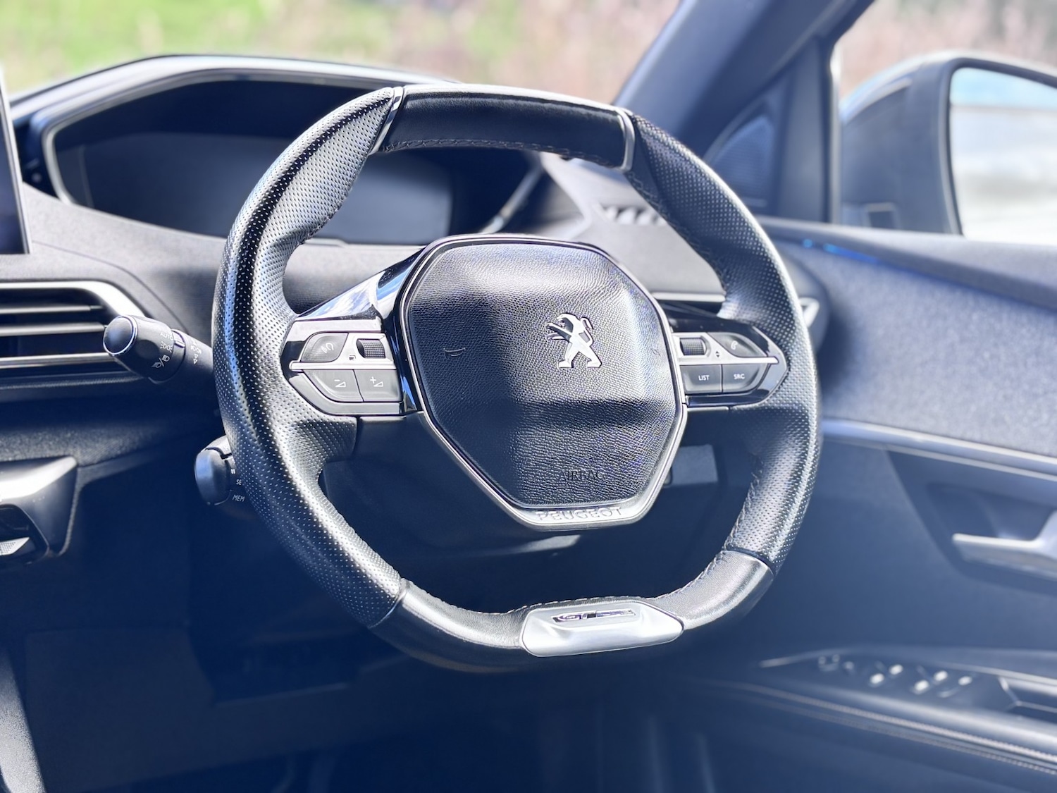 Used Peugeot 5008 2019 for sale - 77357261: Photo 40