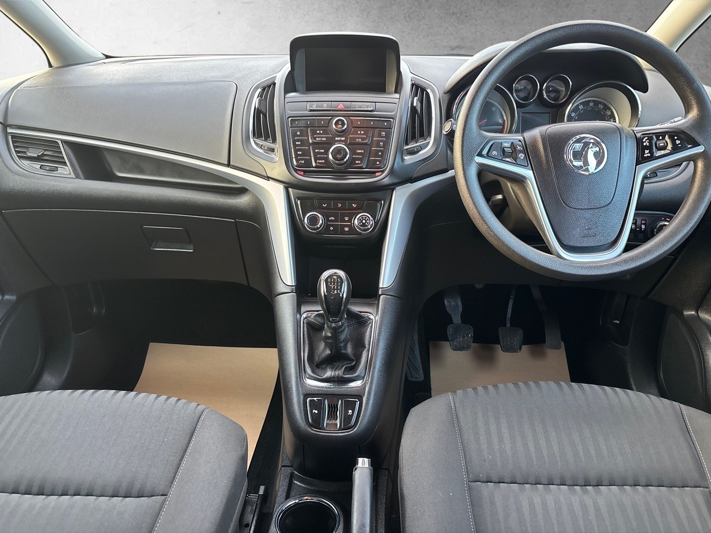 Used Vauxhall Zafira 2015 for sale - 77258572: Photo 12