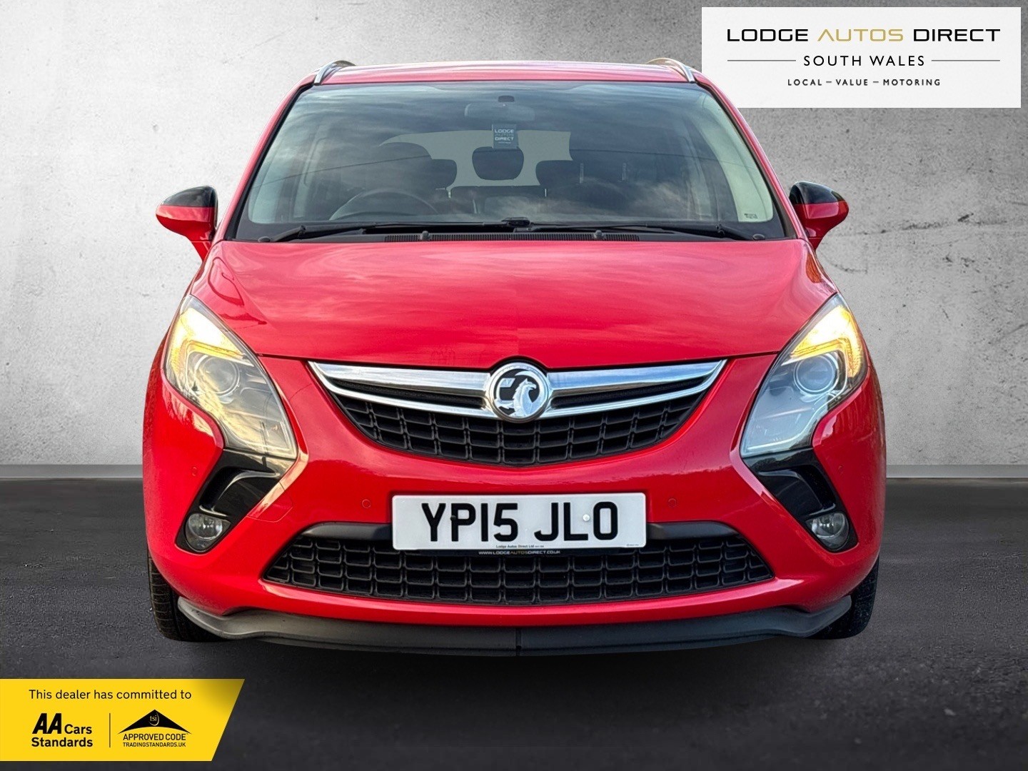 Used Vauxhall Zafira 2015 for sale - 77258572: Photo 2