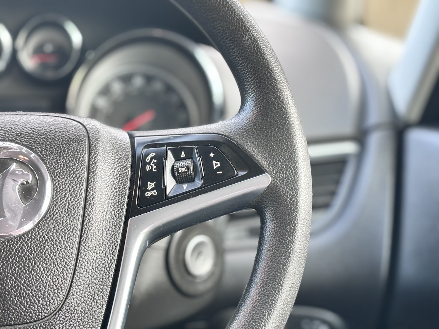 Used Vauxhall Zafira 2015 for sale - 77258572: Photo 36