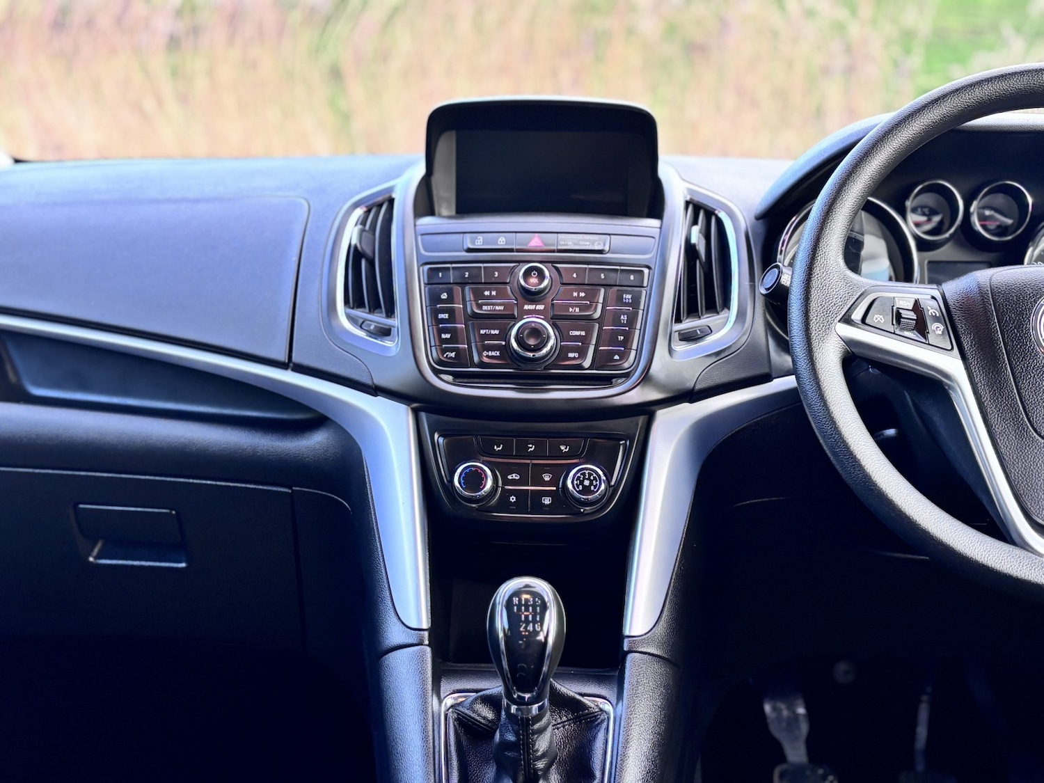 Used Vauxhall Zafira 2015 for sale - 77258572: Photo 38