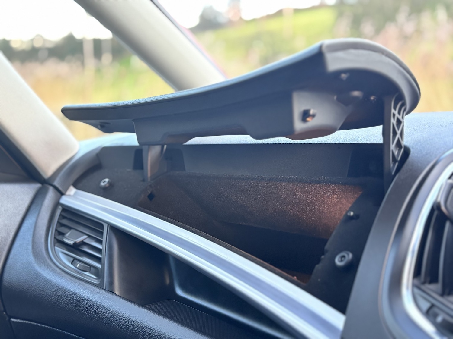 Used Vauxhall Zafira 2015 for sale - 77258572: Photo 47